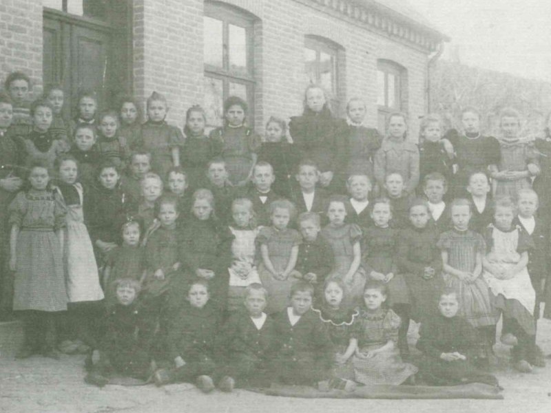 Skovlunde Skole, ca. 1910.